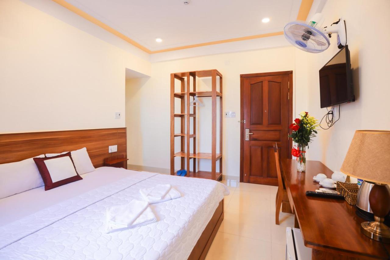 Quy Nhon Blue Sea Hotel Esterno foto